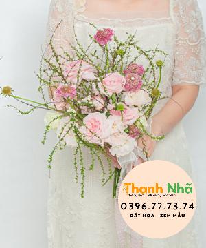 Hoa cầm tay 1327